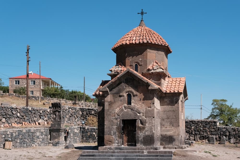 Karmravor-Kirche